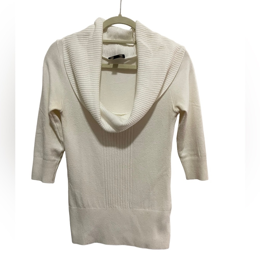B Wear - Byer California - cream Cowl neck sweater - size small